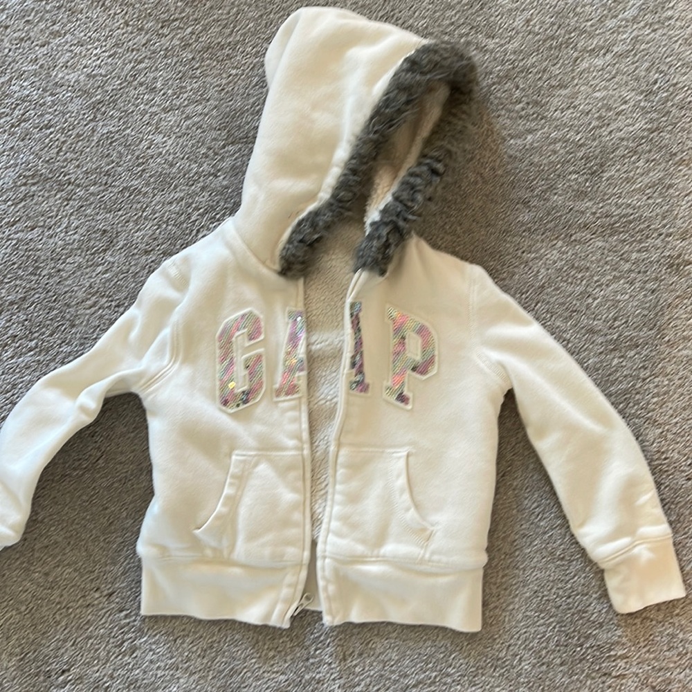Gap fleece jacket